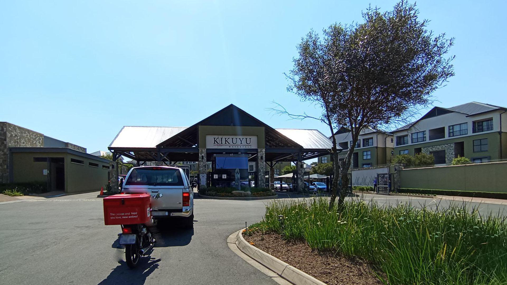 Front View of property in Jukskei View