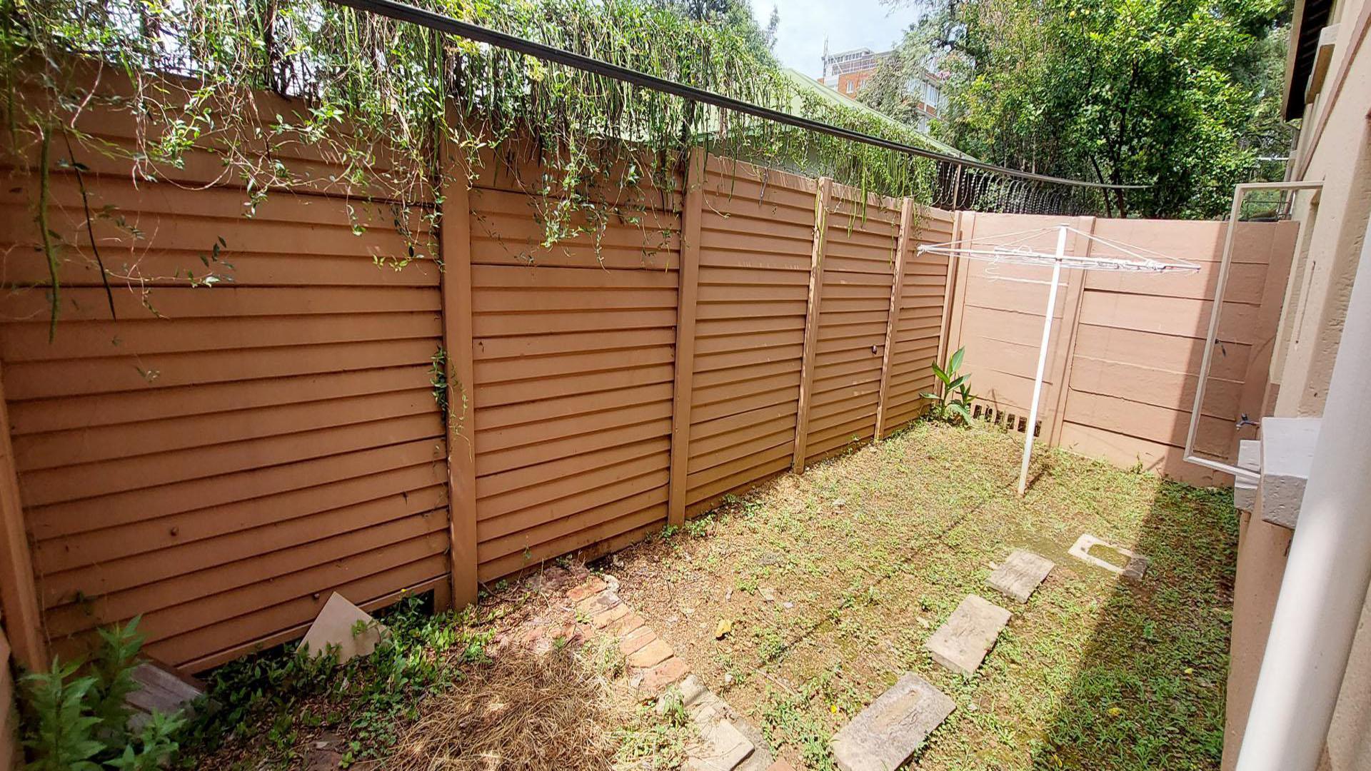 Backyard of property in Rietfontein