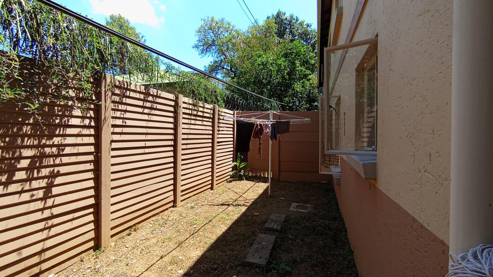Backyard of property in Rietfontein