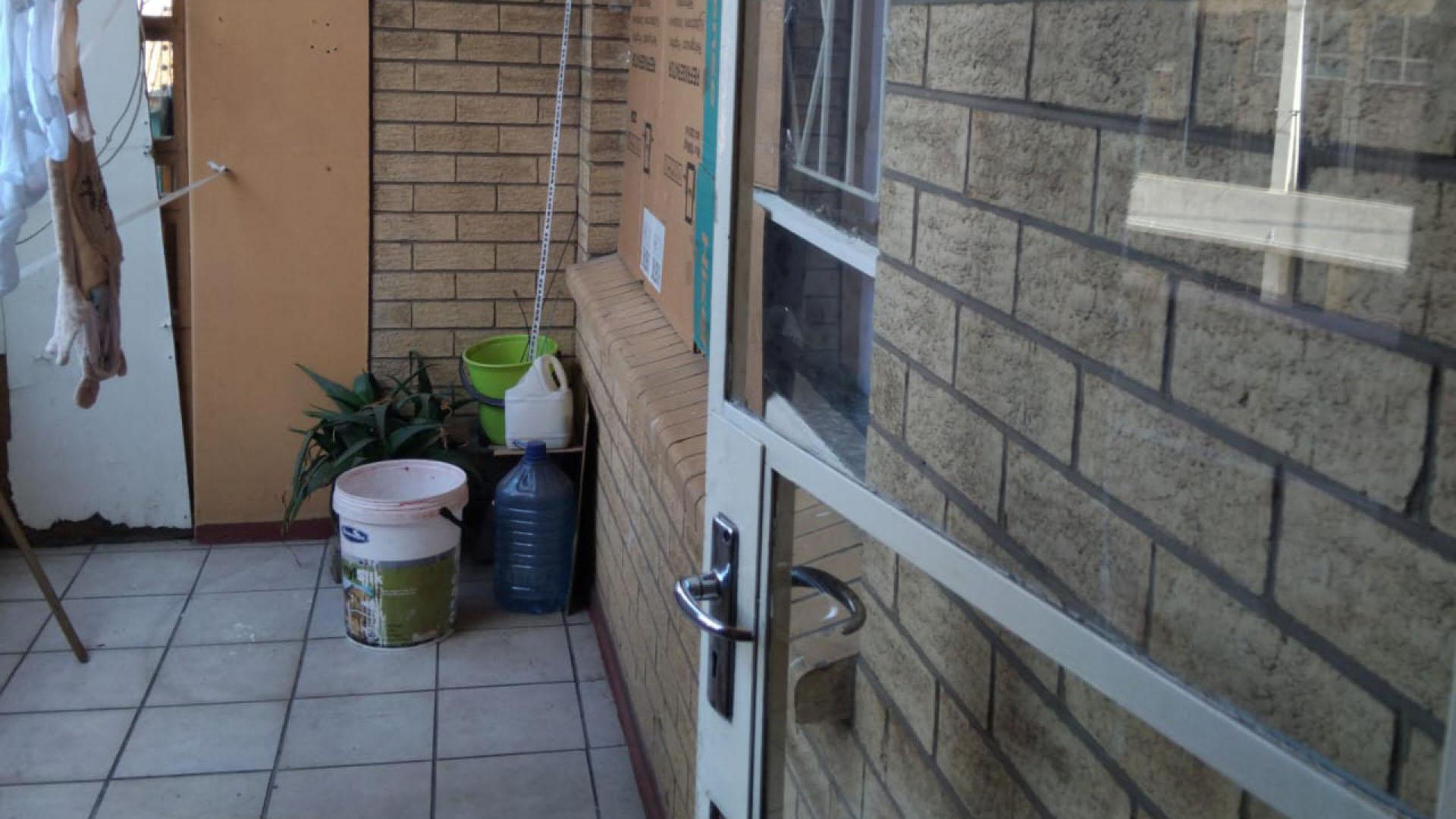 Balcony - 4 square meters of property in Vereeniging