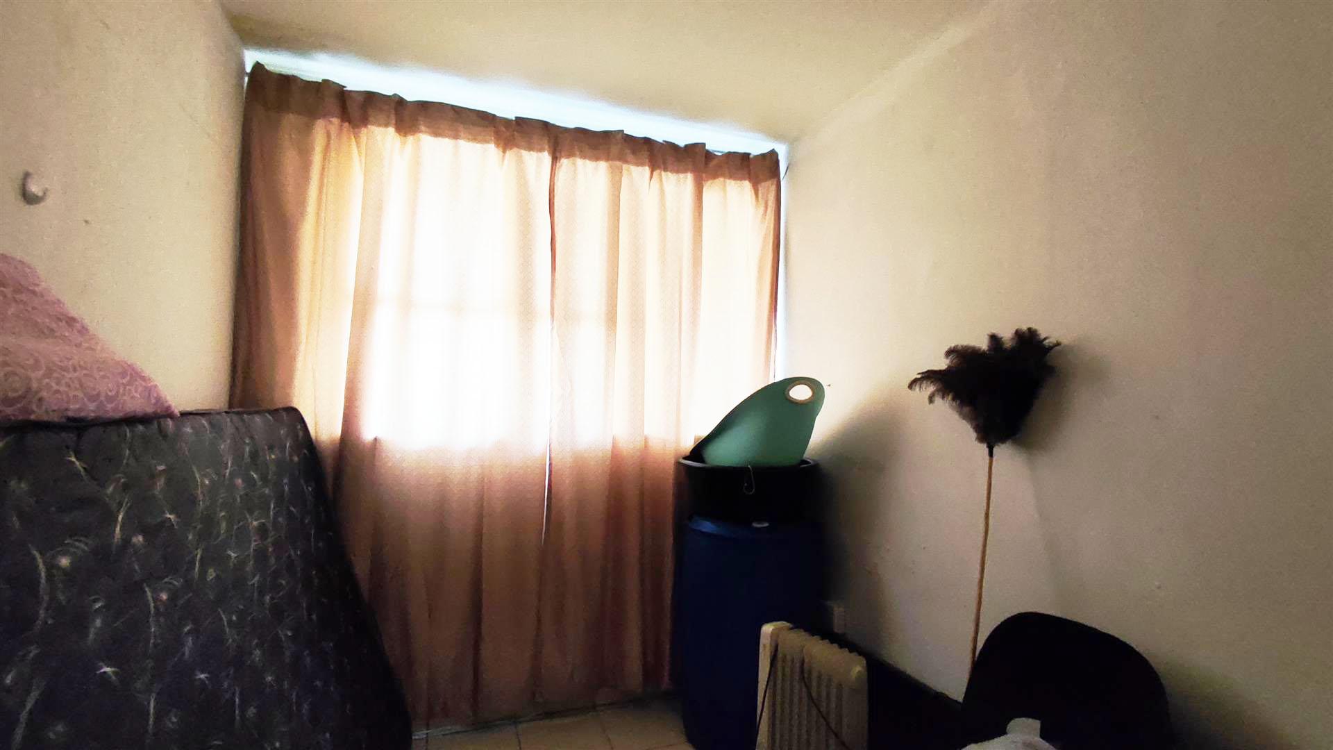 Bed Room 2 - 9 square meters of property in Vereeniging