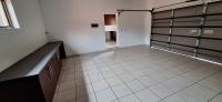  of property in Glenvista