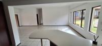  of property in Glenvista