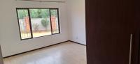  of property in Glenvista