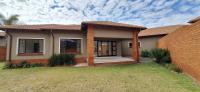  of property in Glenvista