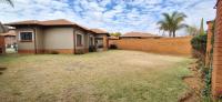  of property in Glenvista