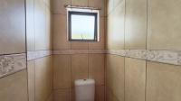 Guest Toilet - 2 square meters of property in Sonneveld