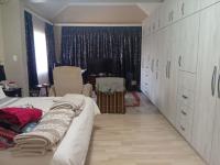  of property in Queensburgh