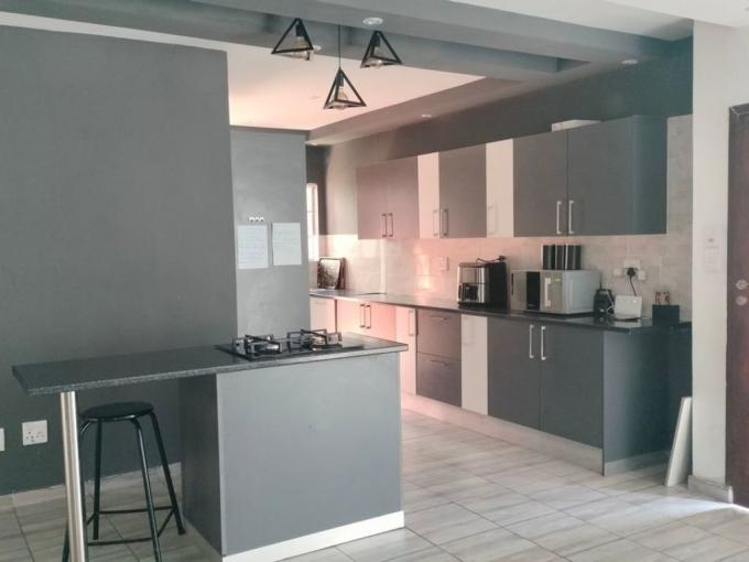 3 Bedroom Simplex to Rent in Waterval East - Property to rent - MR688855
