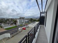  of property in Bloubergstrand