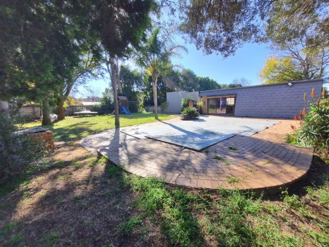 3 Bedroom House for Sale For Sale in Brackenhurst - MR688888