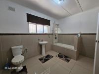  of property in Queensburgh