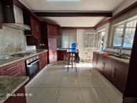  of property in Queensburgh