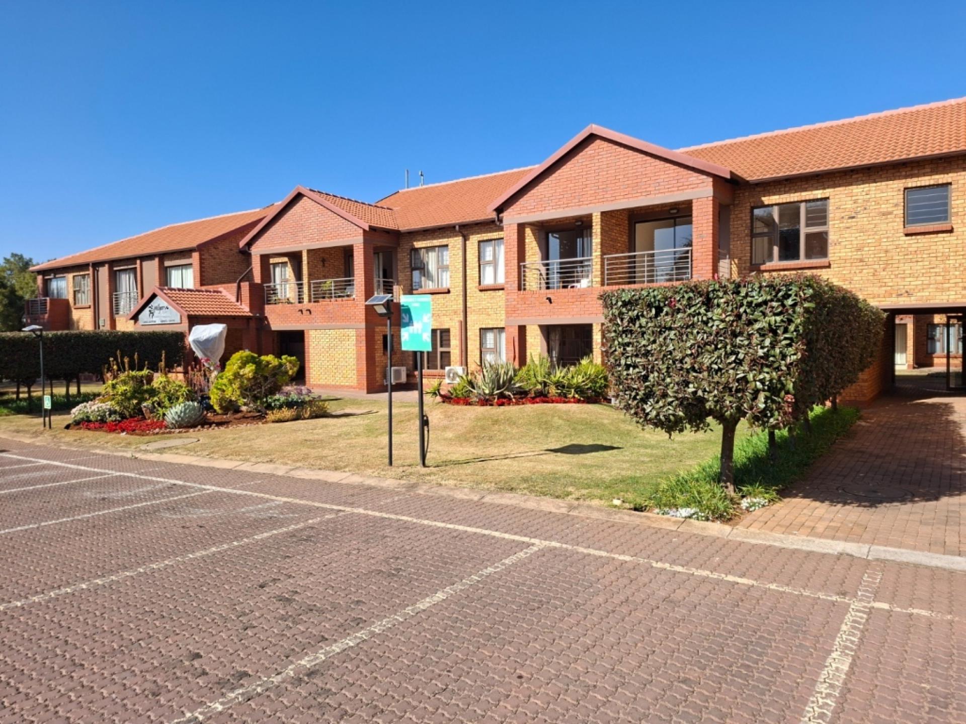  of property in Willow Park Manor