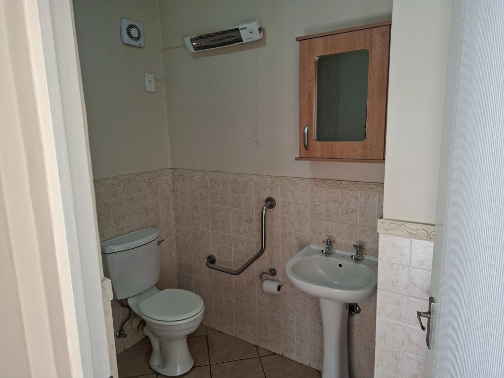  of property in Willow Park Manor