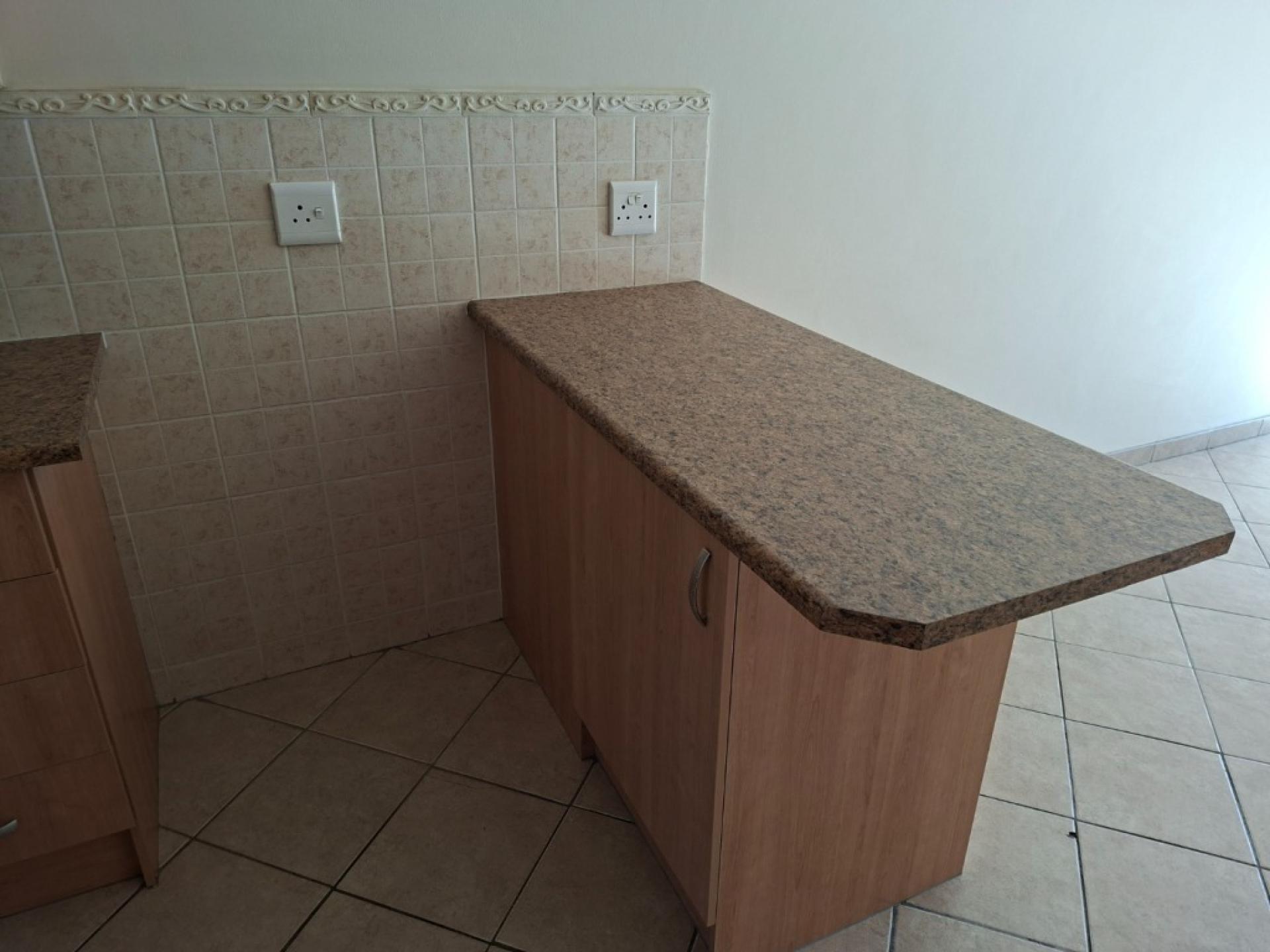  of property in Willow Park Manor