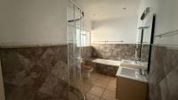 Bathroom 1 of property in Croydon