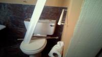 Bathroom 1 of property in Selection park