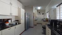 Kitchen - 35 square meters of property in Bryanston