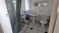 Bathroom 1 of property in Port Elizabeth Central