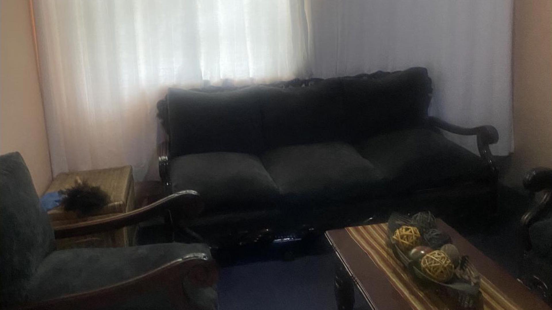 Lounges of property in East London