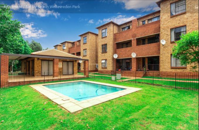 2 Bedroom Apartment to Rent in Weltevreden Park - Property to rent - MR688996