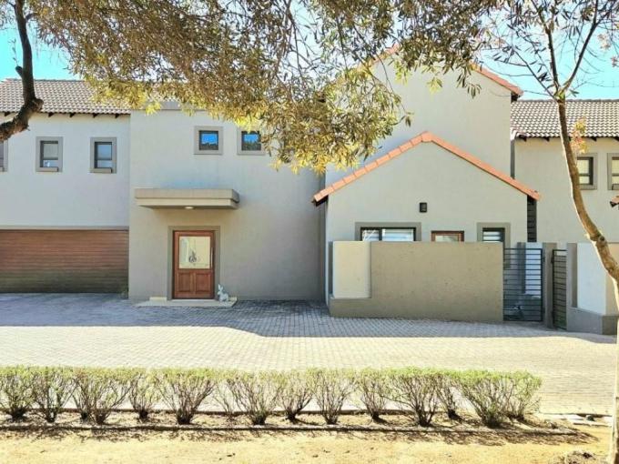 3 Bedroom Duplex for Sale For Sale in Midstream Estate - MR689042