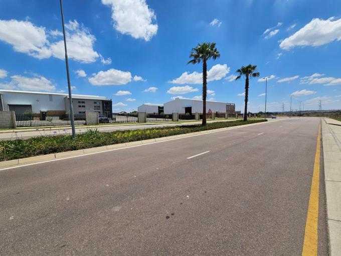 Commercial to Rent in Knoppieslaagte - Property to rent - MR689053