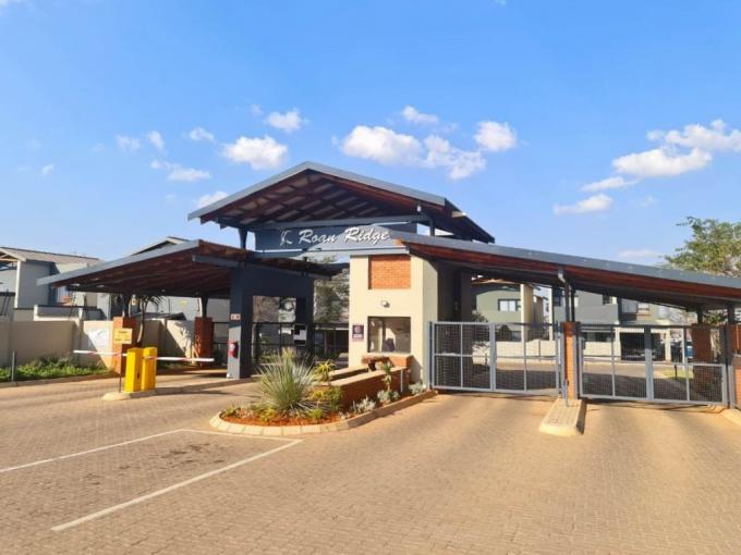 3 Bedroom Apartment for Sale For Sale in Waterval East - MR689063