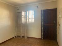  of property in Die Hoewes