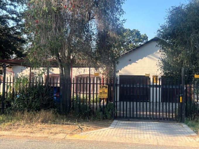 3 Bedroom House to Rent in Brackendowns - Property to rent - MR689065