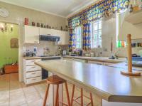  of property in Mondeor