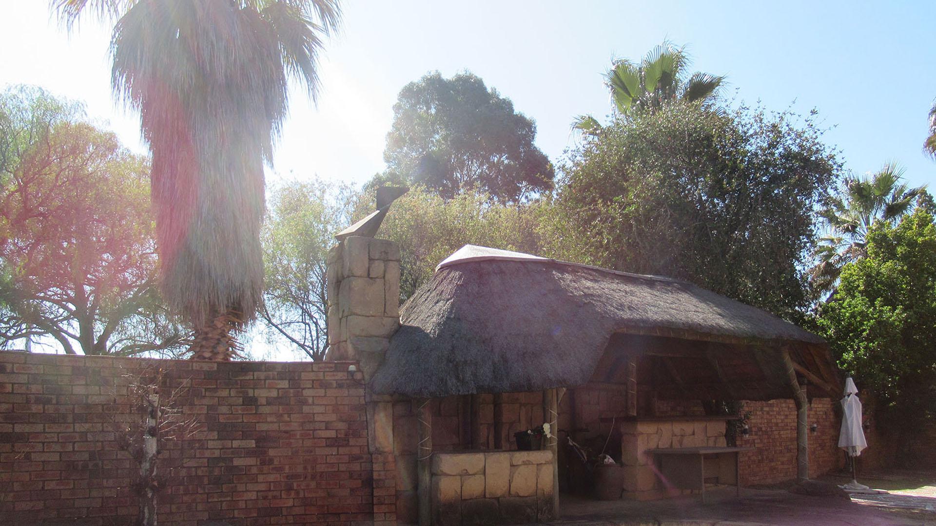 Backyard of property in Alan Manor