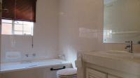 Bathroom 2 - 5 square meters of property in Alan Manor