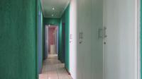 Spaces - 23 square meters of property in Alan Manor