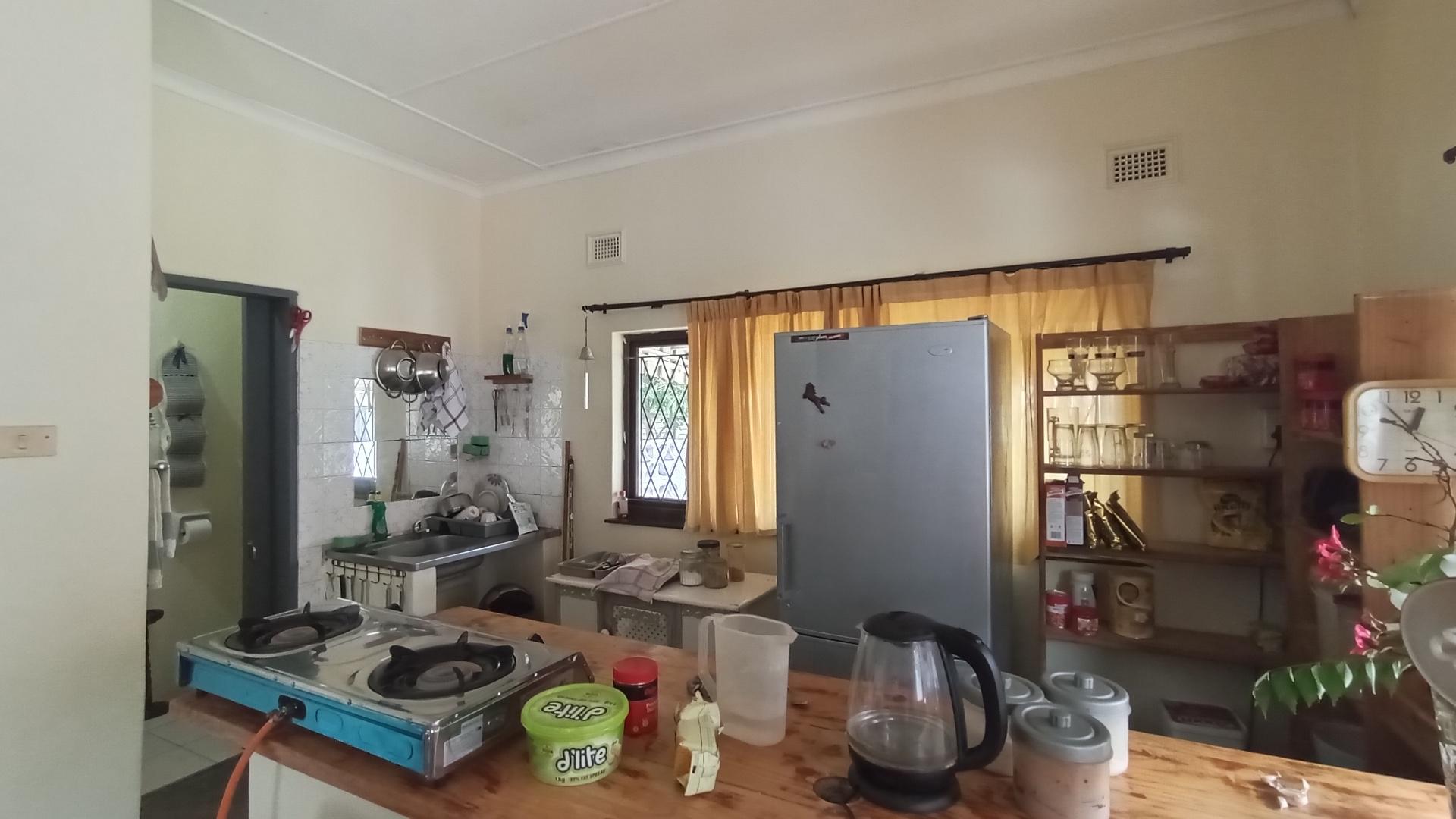 Kitchen - 29 square meters of property in Port Edward