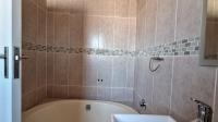 Bathroom 2 - 9 square meters of property in Vanderbijlpark