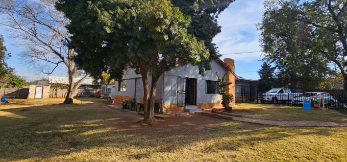 4 Bedroom House for Sale For Sale in Waverley - MR689118