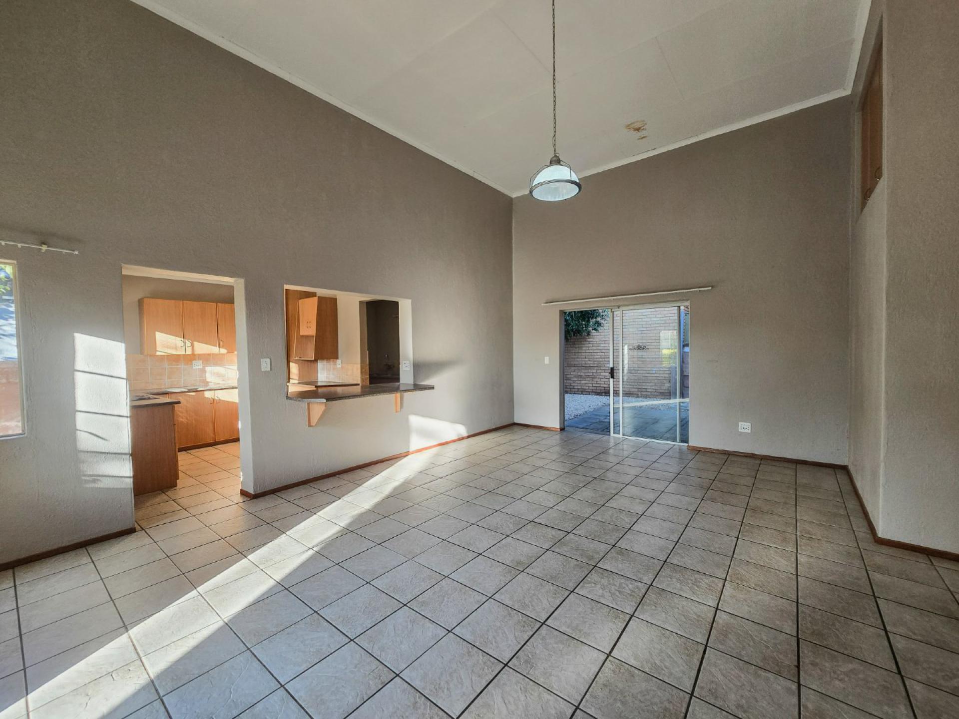  of property in Bendor