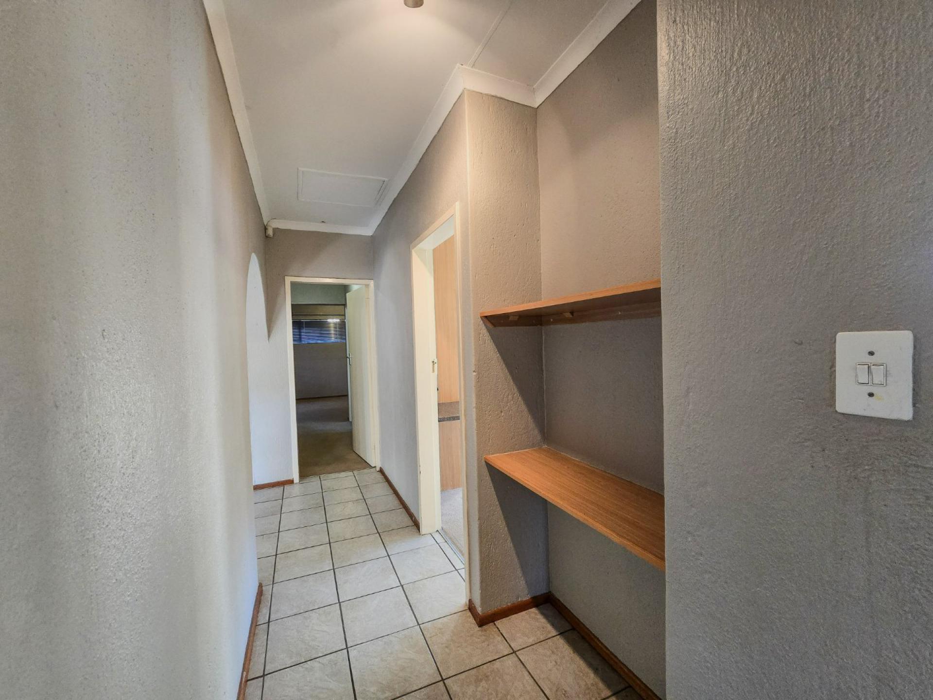  of property in Bendor