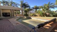 Swimming Pool of property in Strubensvallei