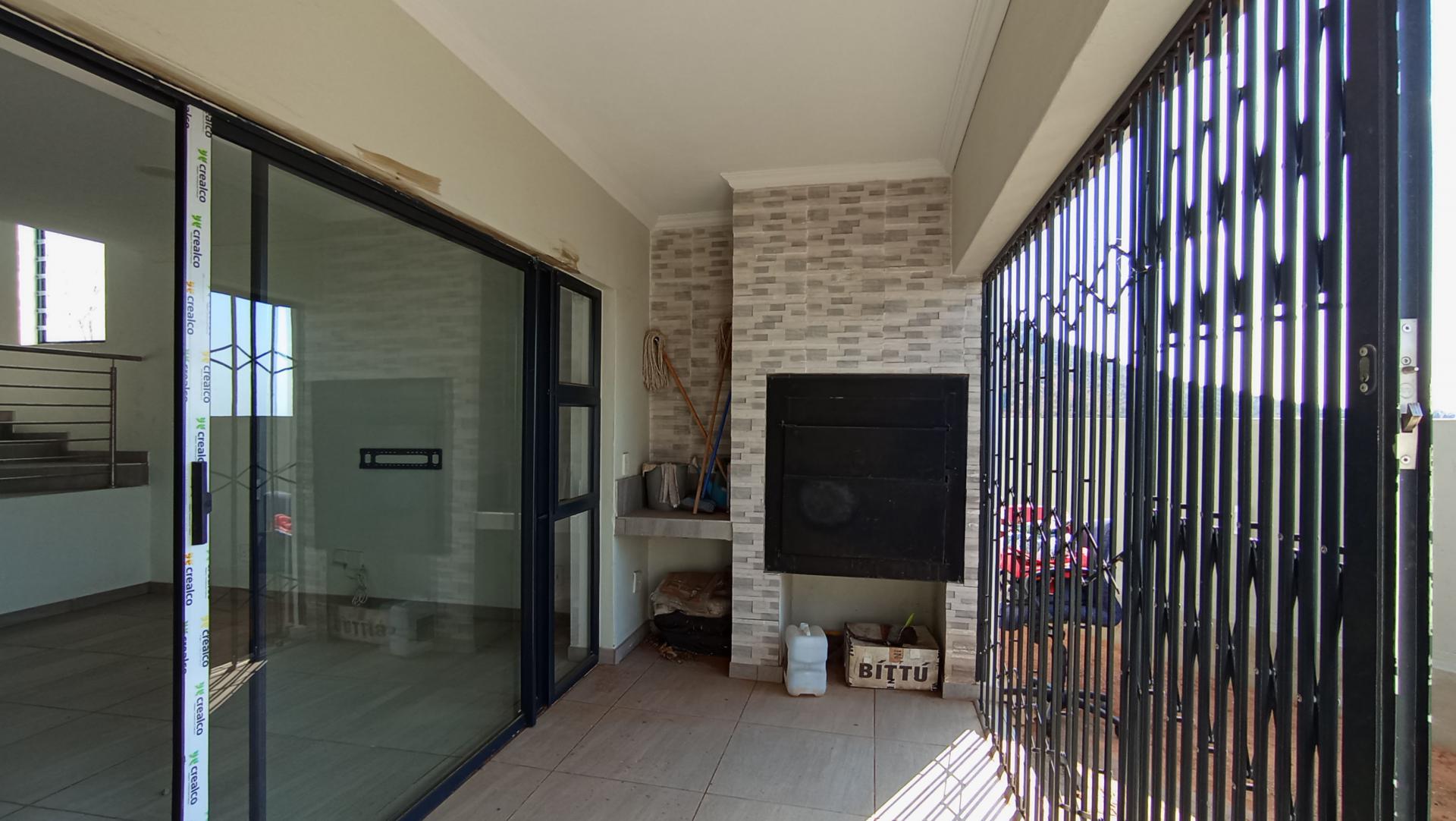 Patio - 10 square meters of property in Allen’s Nek