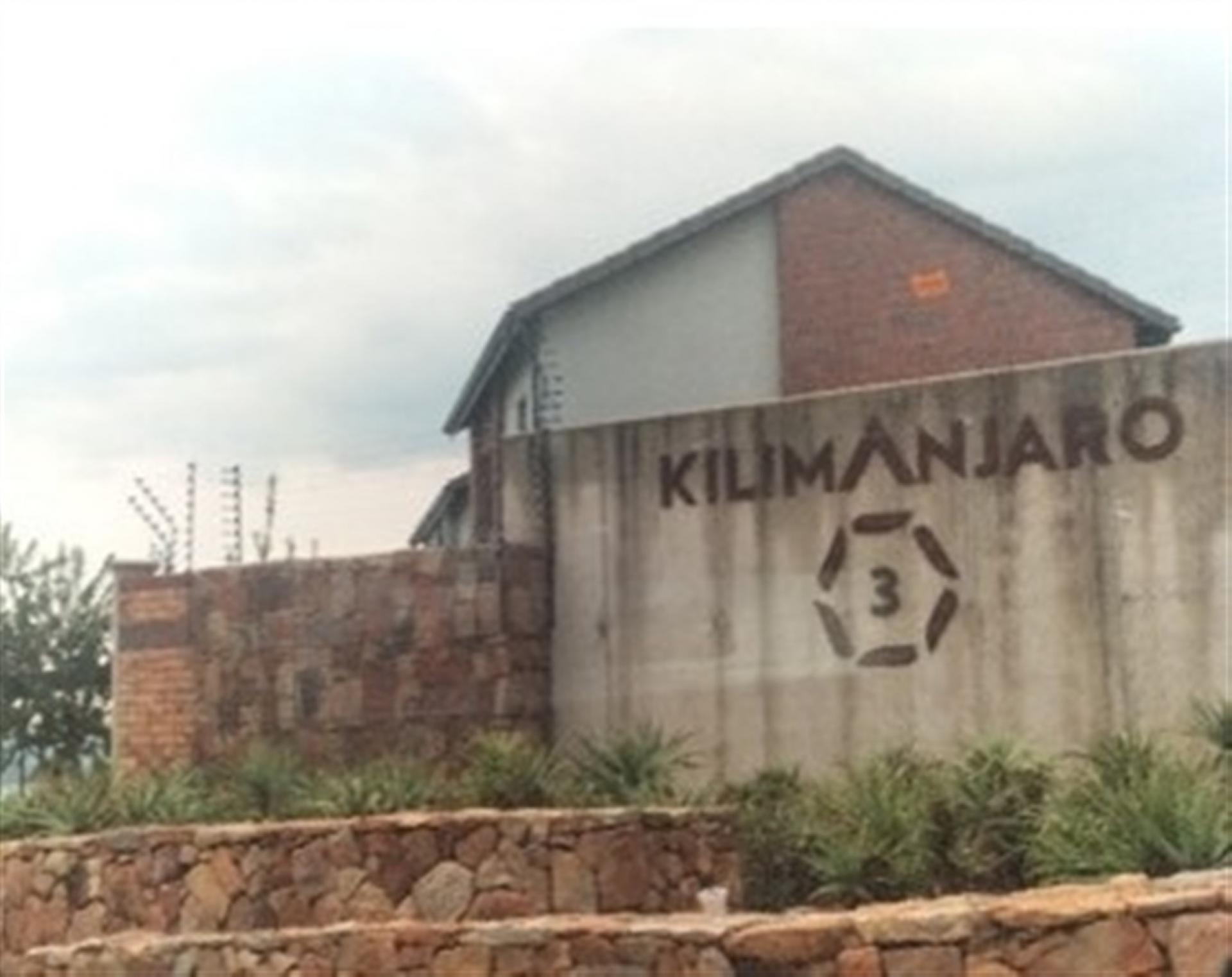 Front View of property in Cosmo City