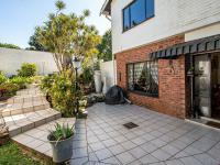  of property in Kloof 