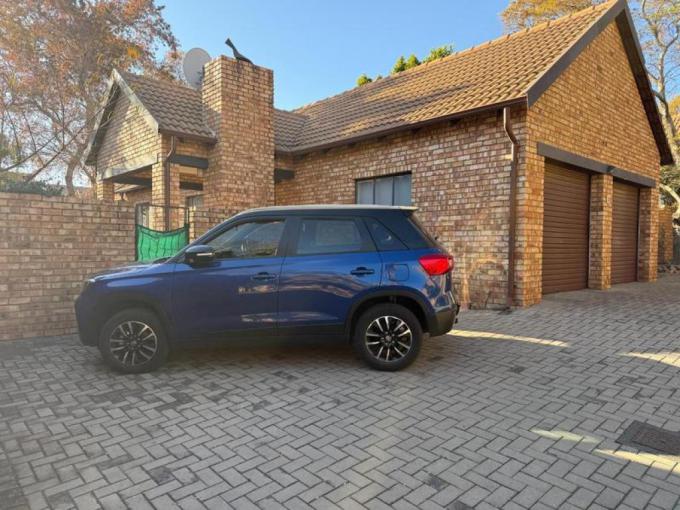 2 Bedroom Simplex to Rent in Brookelands Lifestyle Estate - Property to rent - MR689192