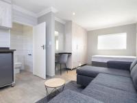  of property in Raslouw