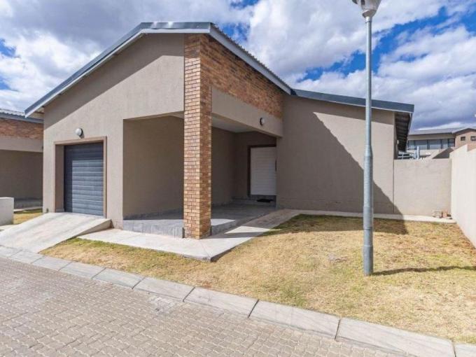 3 Bedroom Cluster for Sale For Sale in Bendor - MR689215