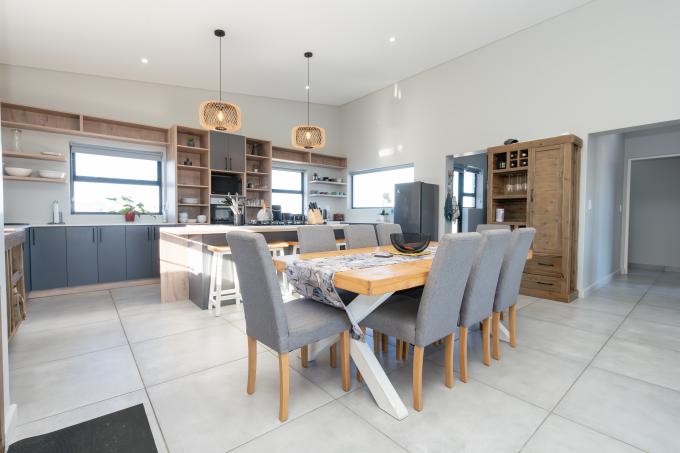 House for Sale For Sale in MYBURGH PARK - MR689280