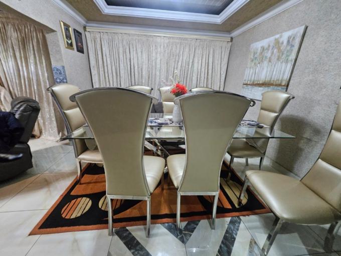 3 Bedroom House for Sale For Sale in Thokoza - MR689314