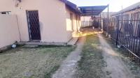 Carport  of property in Embalenhle